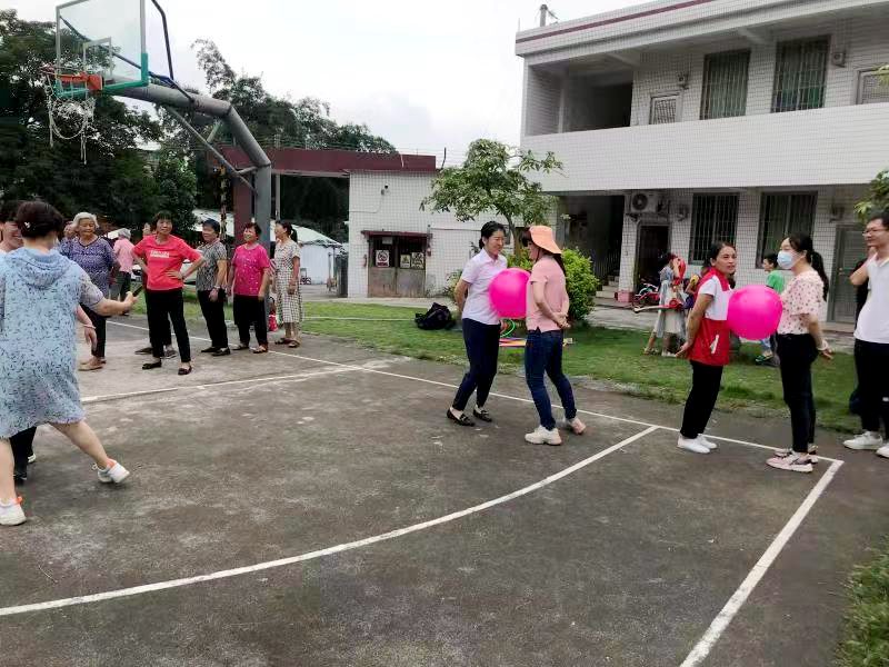 佛山分公司趣味運(yùn)動會02.jpg 佛山分公司趣味運(yùn)動會02.jpg