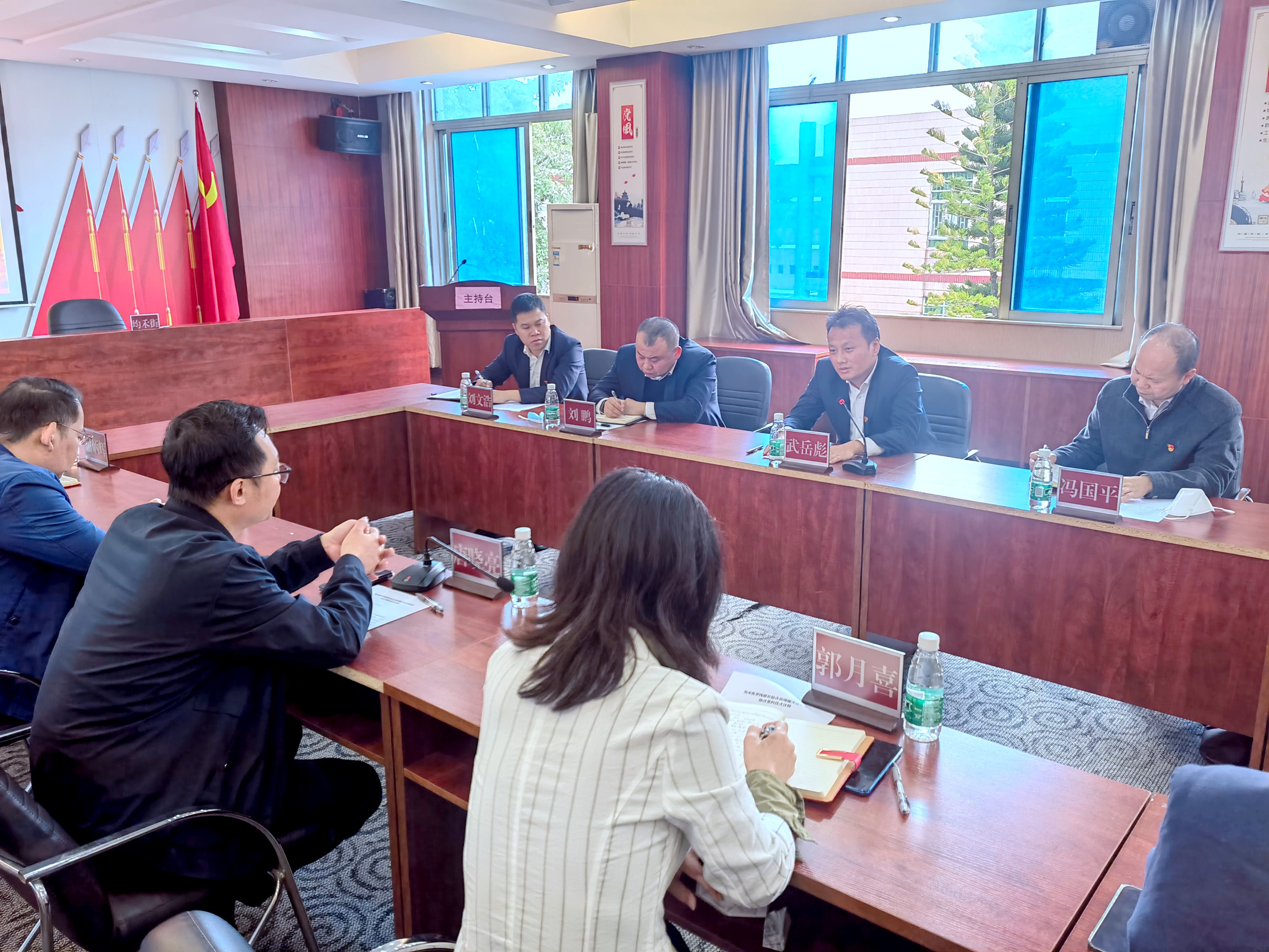中煤江南與駐地簽訂綜合治理提升合作框架協(xié)議1.jpg