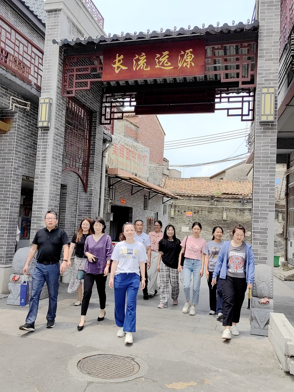 佛山分公司開展“不負(fù)春光 書香滿江南”閱讀分享會(huì)5.jpg