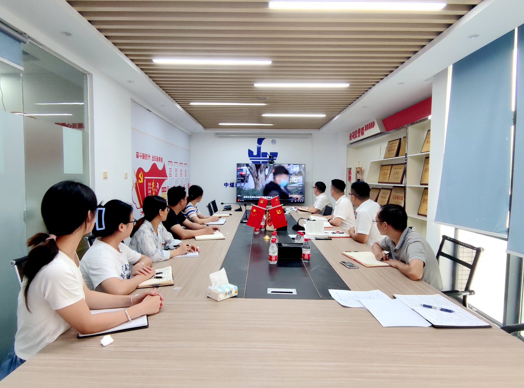 珠海分公司黨支部深入開展紀(jì)律規(guī)矩教育月活動(dòng)3.jpg