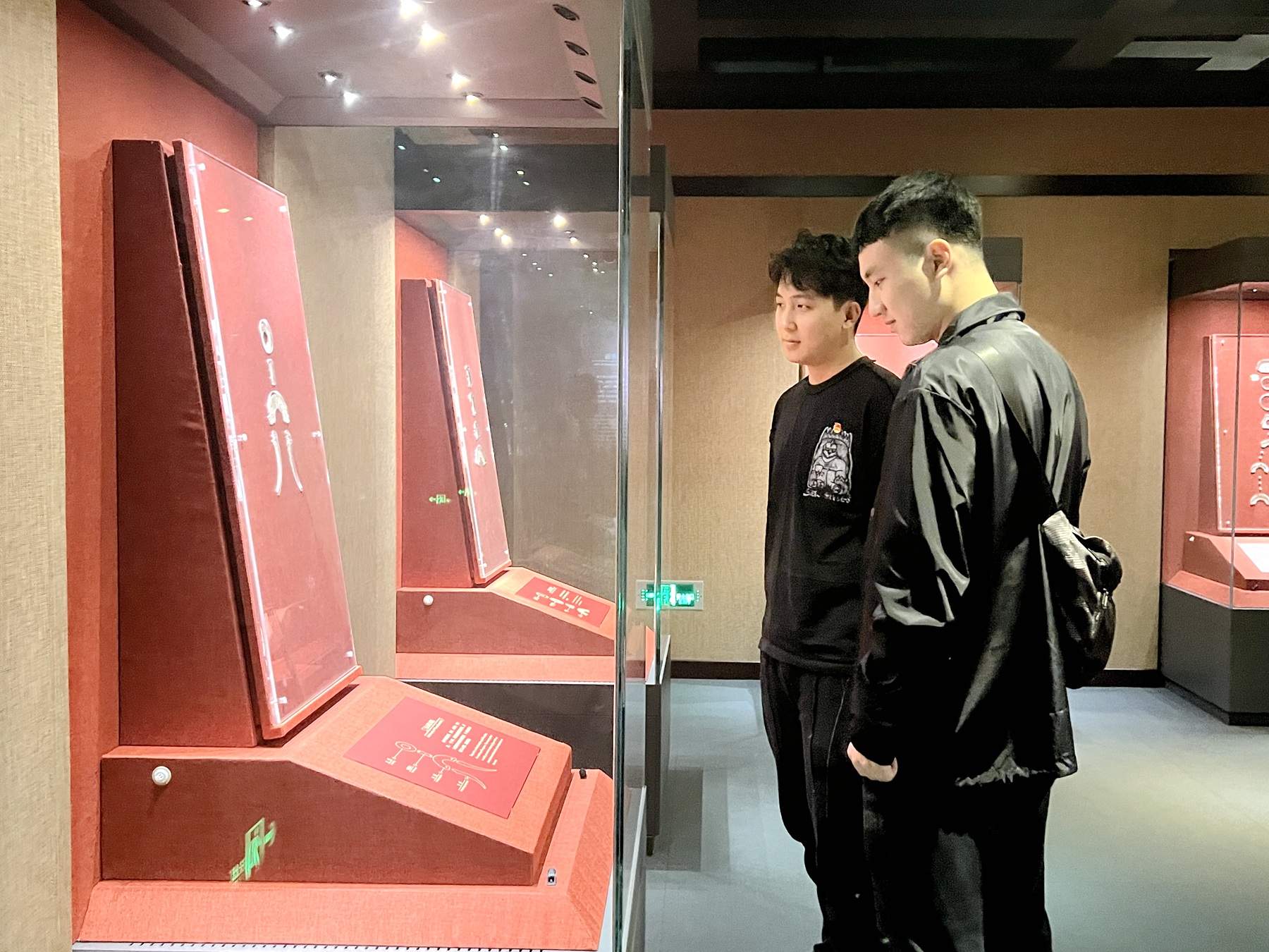 開(kāi)發(fā)區(qū)分公司（市政公司）團(tuán)支部組織開(kāi)展“青春心向黨，建功新時(shí)代”主題團(tuán)日活動(dòng)2.jpg