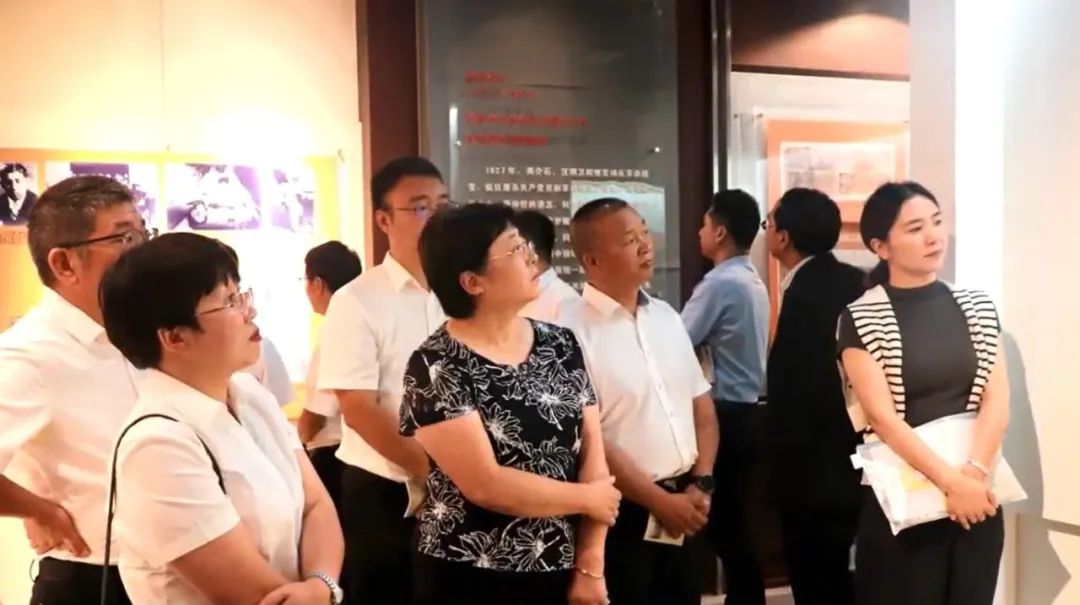 總局黨委統(tǒng)戰(zhàn)部召開“黨外代表人士建言獻(xiàn)策工作室”建設(shè)推進(jìn)交流會(huì)3.jpg