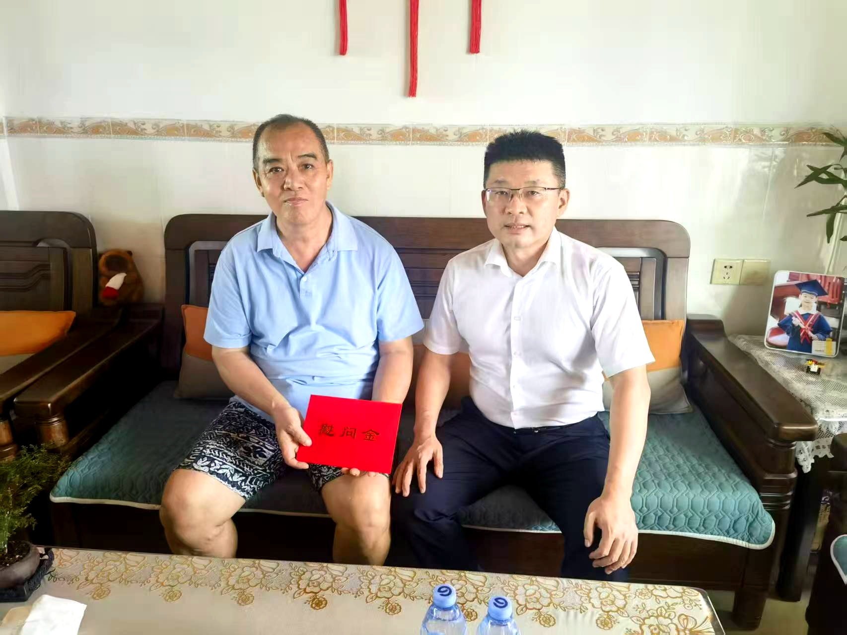 4.刁局慰問.jpg