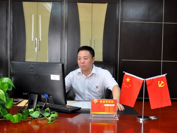 2.劉宏偉.jpg