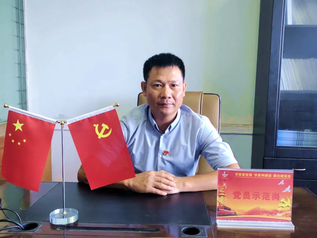 【身邊的榜樣】愛崗敬業(yè) 甘于奉獻(xiàn)—記總局、集團(tuán)公司（局）優(yōu)秀共產(chǎn)黨員賴文輝