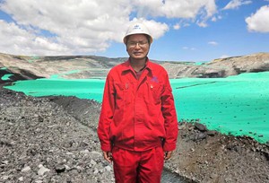 【身邊的榜樣】不忘地質(zhì)勘探初心 牢記綠色發(fā)展使命——記集團(tuán)公司（局）“五一勞動(dòng)獎(jiǎng)?wù)隆鲍@得者李飛